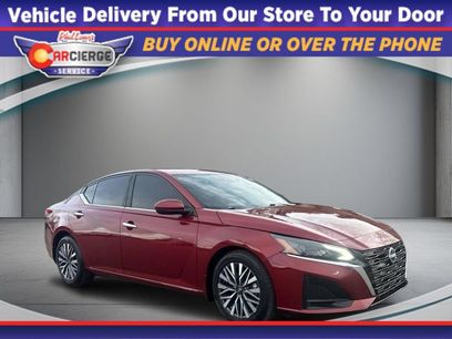 Used 2023 Nissan Altima 2.5 SV