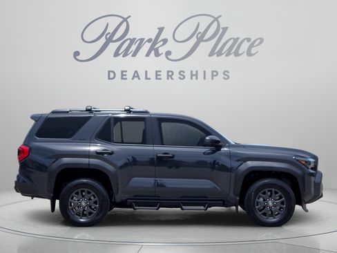 Used 2026 Toyota 4Runner SR5 AWD/4WD image 6