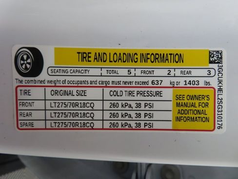 Used 2025 Chevrolet Silverado 1500 ZR2 w/ Technology Package image 82