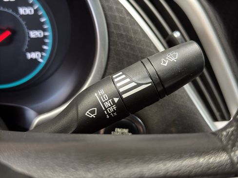 Used 2020 Chevrolet Malibu LS FWD image 23