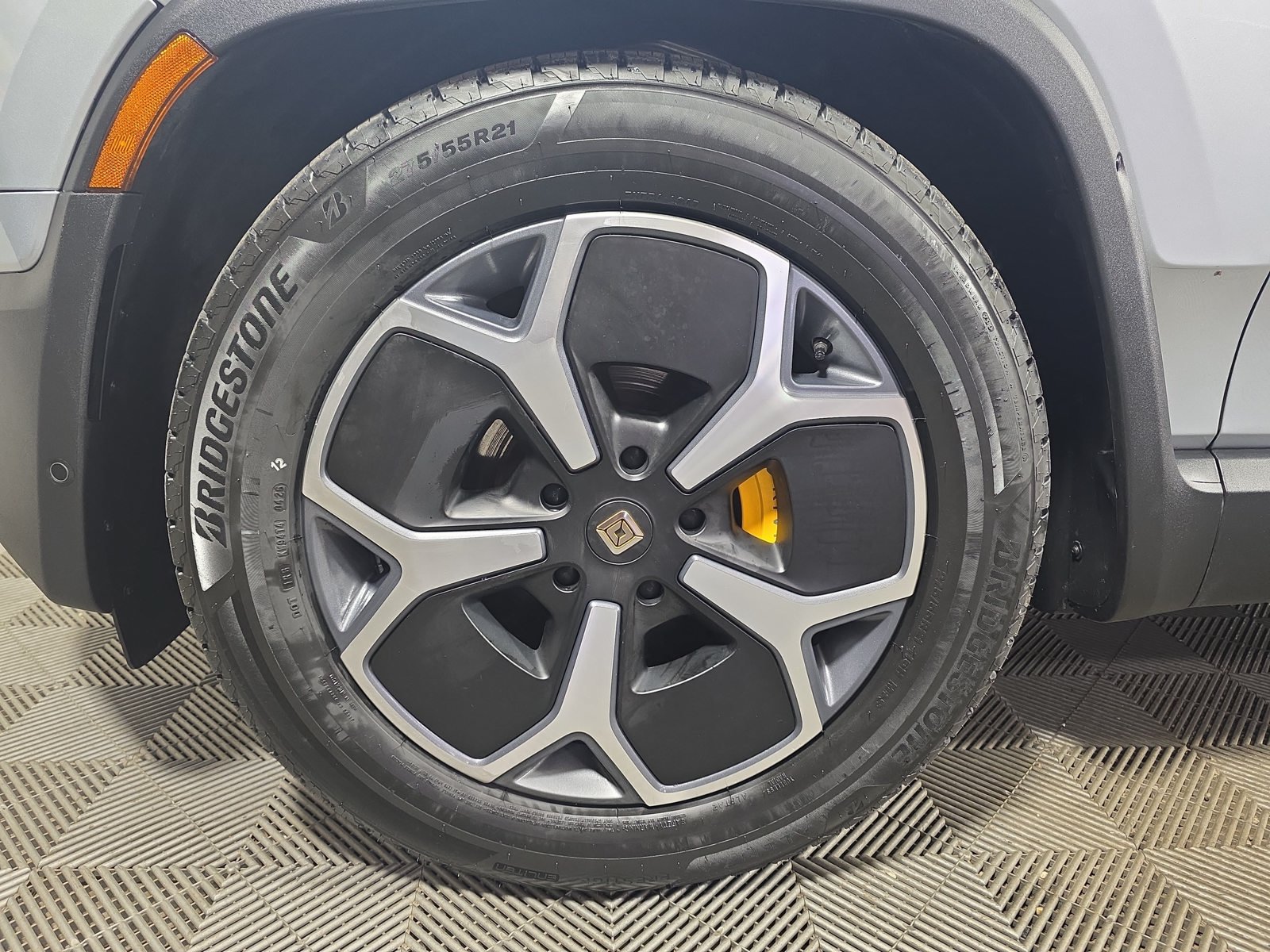 Used 2024 Rivian R1T Adventure Quad AWD/4WD image 9