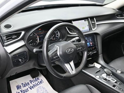 Used 2020 INFINITI QX50 Luxe w/ Navigation Package image 19