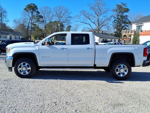 Used 2019 GMC Sierra 3500 SLT w/ Duramax Plus Package image 4