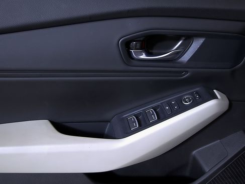 Used 2024 Honda Accord EX image 17