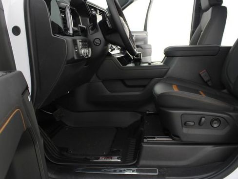 New 2026 GMC Sierra 1500 AT4 w/ AT4 Premium Package image 21