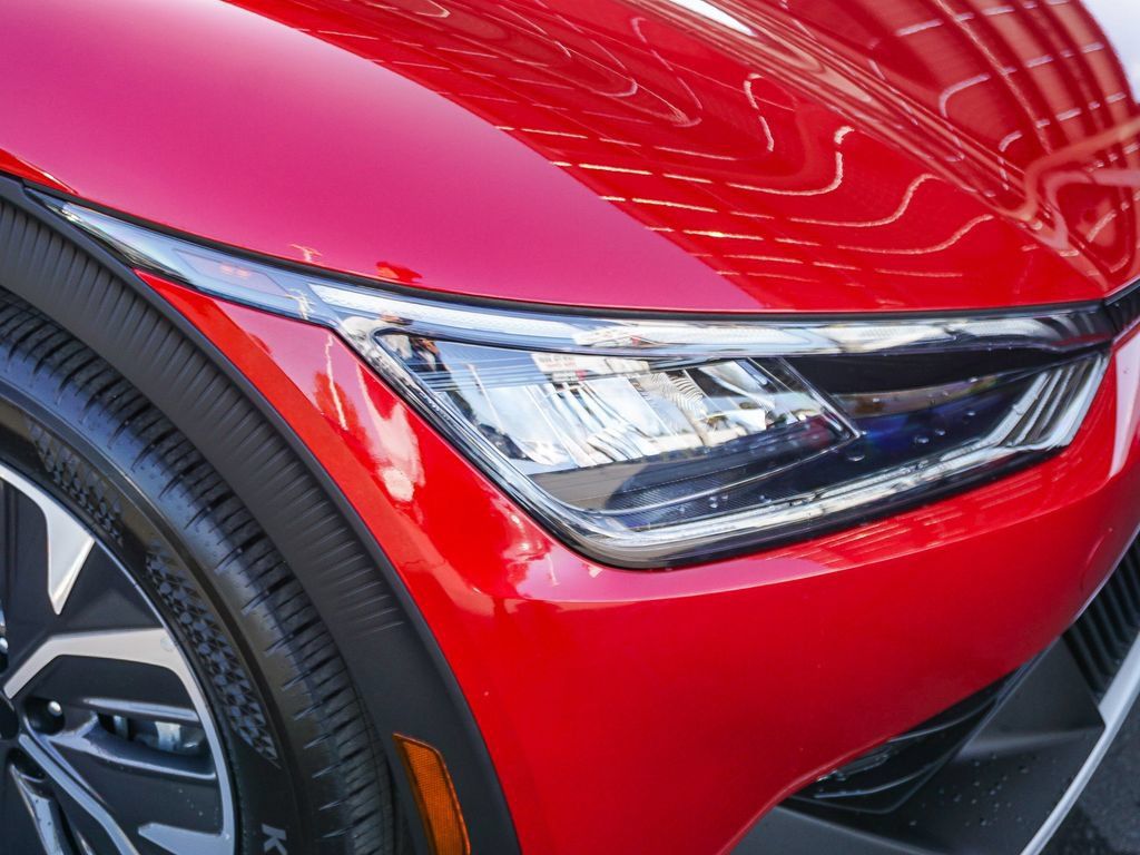 Certified 2024 Kia EV6 Light RWD image 11