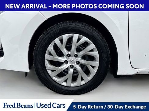 Used 2017 Toyota Corolla L image 14