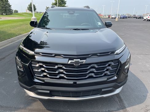 Used 2026 Chevrolet Equinox LT w/ Convenience Package II AWD/4WD image 8