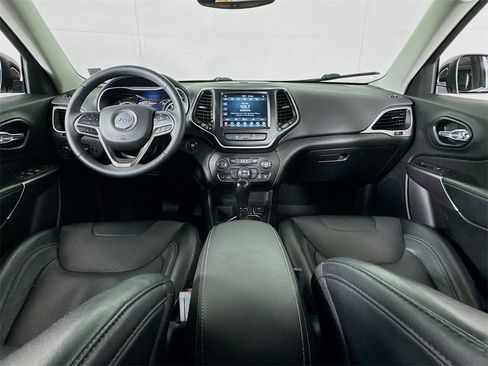 Used 2022 Jeep Cherokee Latitude Lux w/ Sun & Sound Group image 30