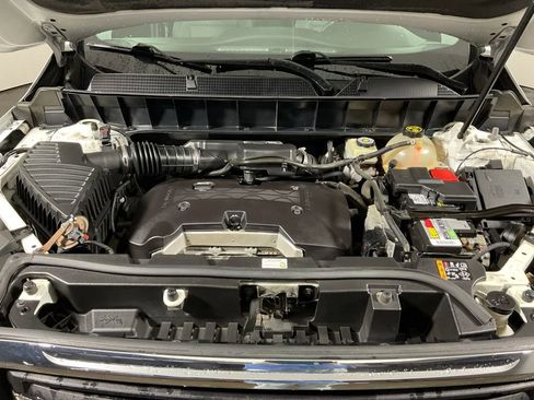 Used 2017 GMC Acadia SLE image 7