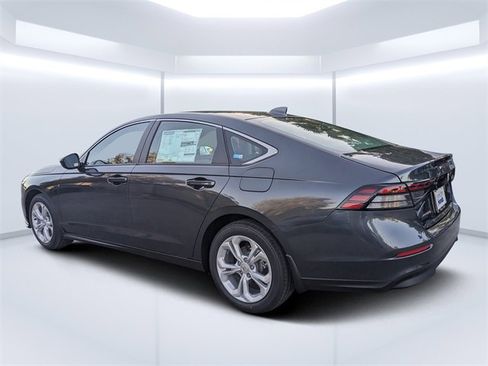 New 2025 Honda Accord LX image 5