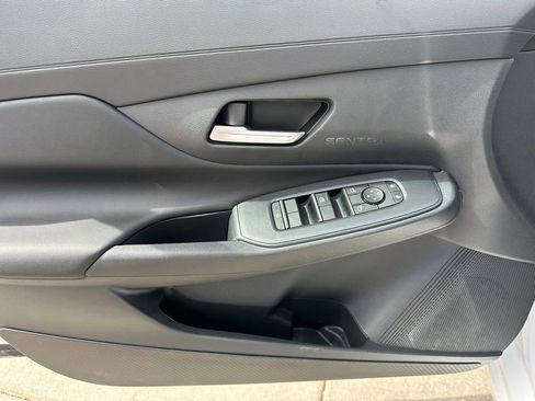 New 2026 Nissan Sentra SV w/ SV Convenience Package FWD image 10