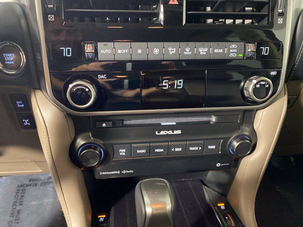 Used 2023 Lexus GX 460 Premium w/ Premium Package AWD/4WD image 21