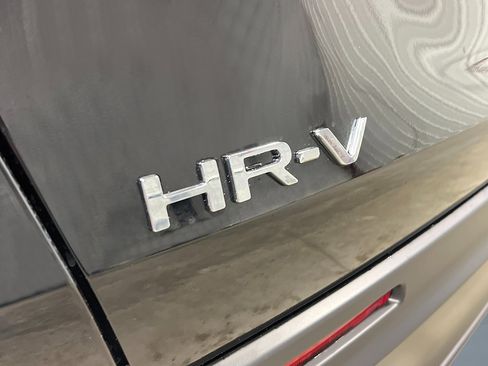 Certified 2026 Honda HR-V LX image 9