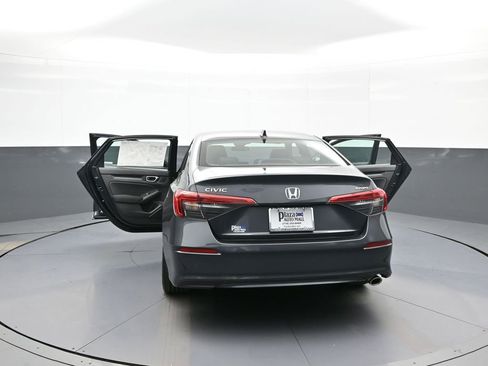 Used 2024 Honda Civic Sport image 46