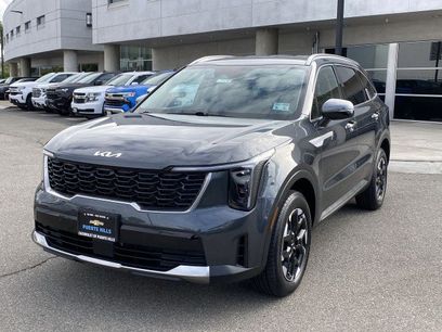 Used 2024 Kia Sorento S