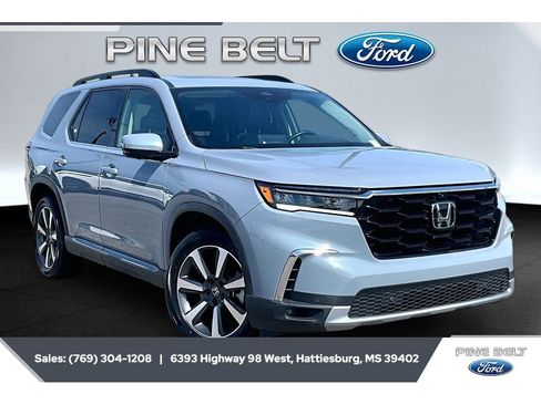 Used 2023 Honda Pilot Elite image 1