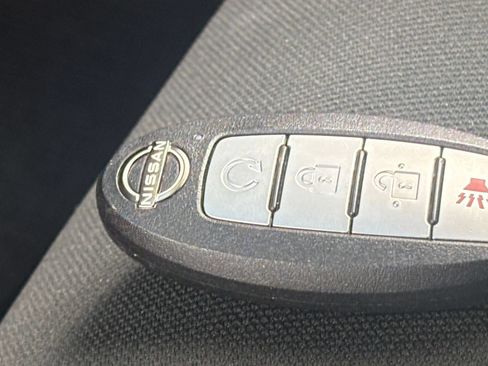 Used 2026 Nissan Frontier PRO-4X AWD/4WD image 20