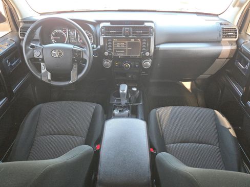 Used 2021 Toyota 4Runner TRD Off-Road image 15