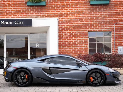 Used 2019 McLaren 600LT RWD image 3
