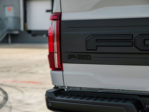 Used 2026 Ford F150 Raptor AWD/4WD image 15