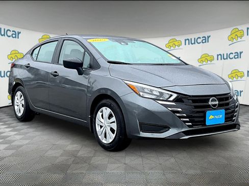 Used 2025 Nissan Versa S w/ Trunk Package FWD image 1