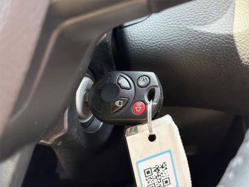 Used 2016 Ford Focus SE w/ Equipment Group 201A FWD image 21
