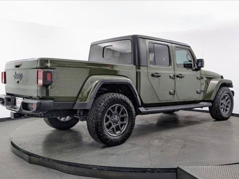 Used 2023 Jeep Gladiator Sport AWD/4WD image 8