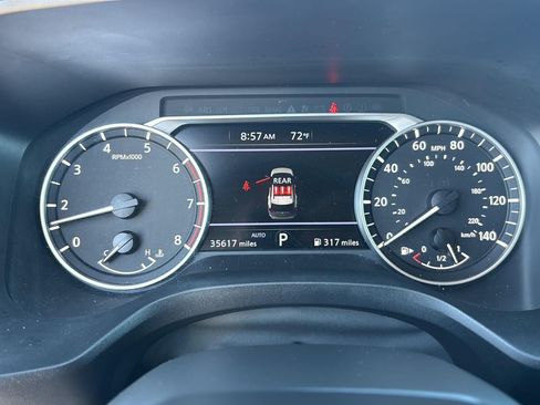Used 2025 Nissan Rogue SV AWD/4WD image 15
