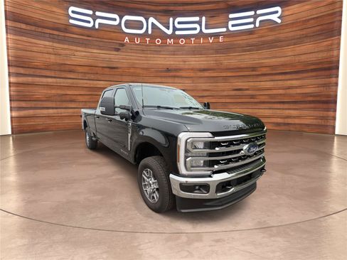 Certified 2026 Ford F250 Lariat w/ Lariat Ultimate Package AWD/4WD image 8