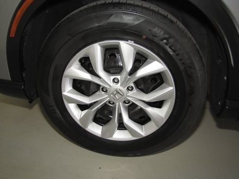 Used 2025 Honda CR-V LX image 24