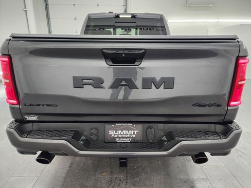 Used 2025 RAM 1500 Limited image 32