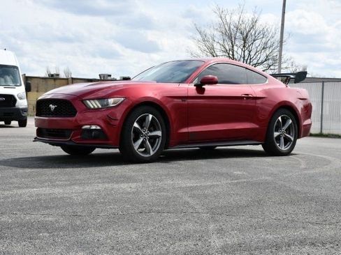 Used 2016 Ford Mustang Coupe w/ Equipment Group 051A RWD image 20
