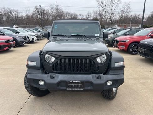 Used 2020 Jeep Wrangler Sport image 2