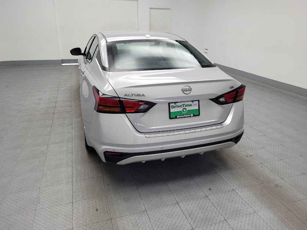 Used 2023 Nissan Altima 2.5 SV FWD image 6
