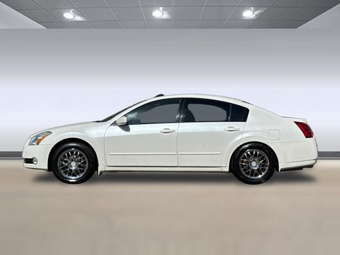 Used 2004 Nissan Maxima 3.5 SL w/ Driver Preferred Pkg FWD image 2
