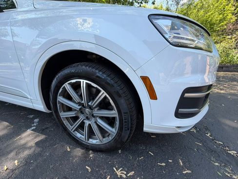Used 2018 Audi Q7 3.0T Premium Plus w/ Premium Plus Package AWD/4WD image 21