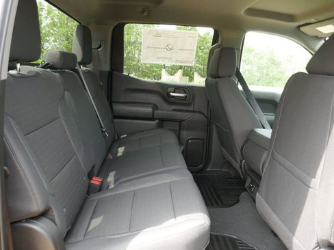 New 2026 Chevrolet Silverado 1500 Custom Trail Boss AWD/4WD image 11