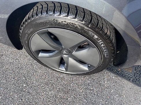 Used 2019 Tesla Model 3 Long Range image 21