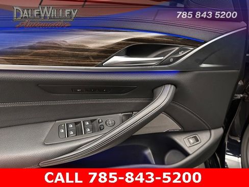 Used 2020 BMW 540i w/ M Sport Package image 18