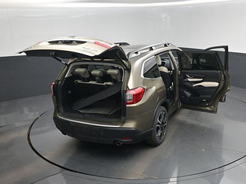 Used 2023 Subaru Ascent Limited w/ Technology Package AWD/4WD image 29