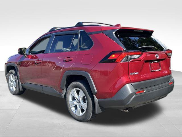 Used 2019 Toyota RAV4 XLE w/ All Weather Liner Package AWD/4WD image 3