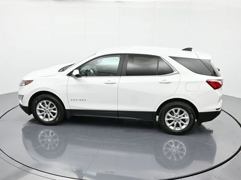 Used 2021 Chevrolet Equinox LT image 30