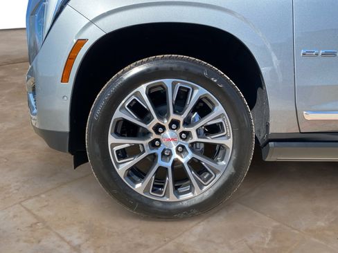 New 2026 GMC Yukon Denali w/ Sun & Power Step Package image 31