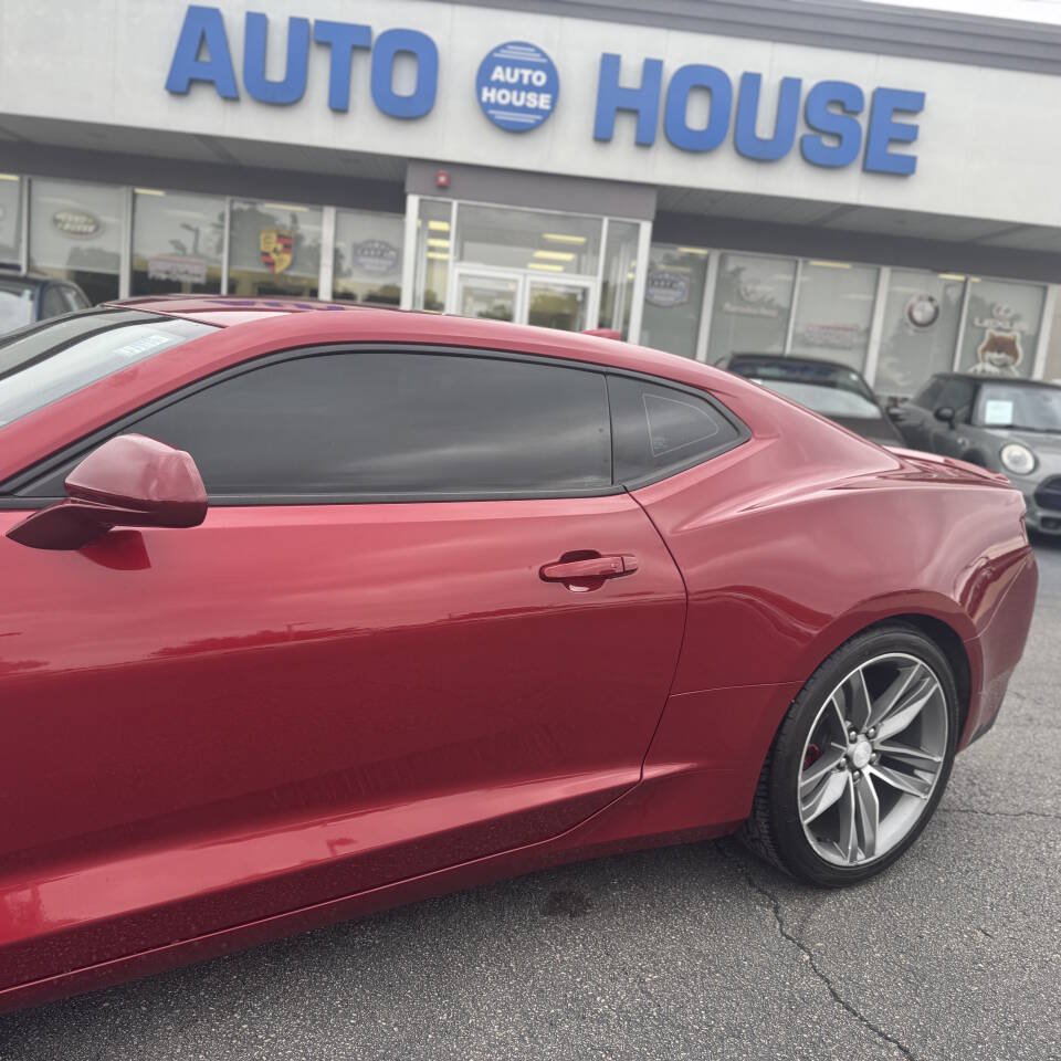 Used 2016 Chevrolet Camaro LT w/ RS Package RWD image 16