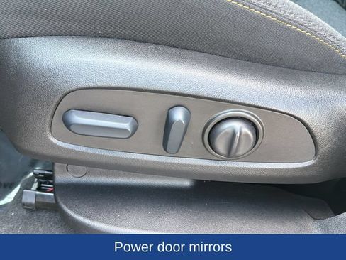 Certified 2023 Chevrolet Equinox LT w/ Driver Convenience Package FWD image 21