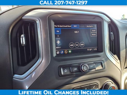 Used 2022 Chevrolet Silverado 1500 Custom image 16