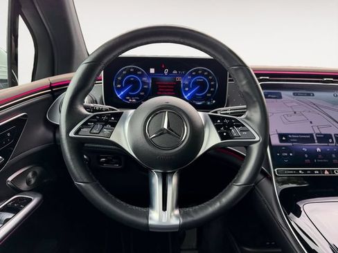 Used 2023 Mercedes-Benz EQE 500 4MATIC SUV image 17