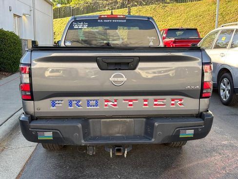 Used 2022 Nissan Frontier S w/ Technology Package image 5