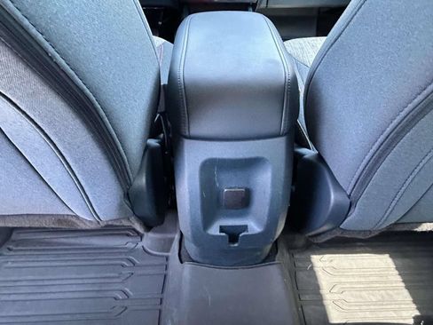 Used 2023 Ford Maverick XLT FWD image 10